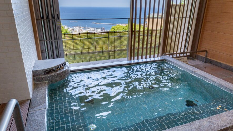 亀の井ホテル熱海|本館と別館の違い3選!リニューアルや夕食飲み放題・口コミ