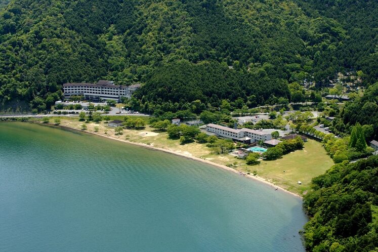 【休暇村】近江八幡の西館・東館の違い3選!口コミや日帰りランチ、温泉も!