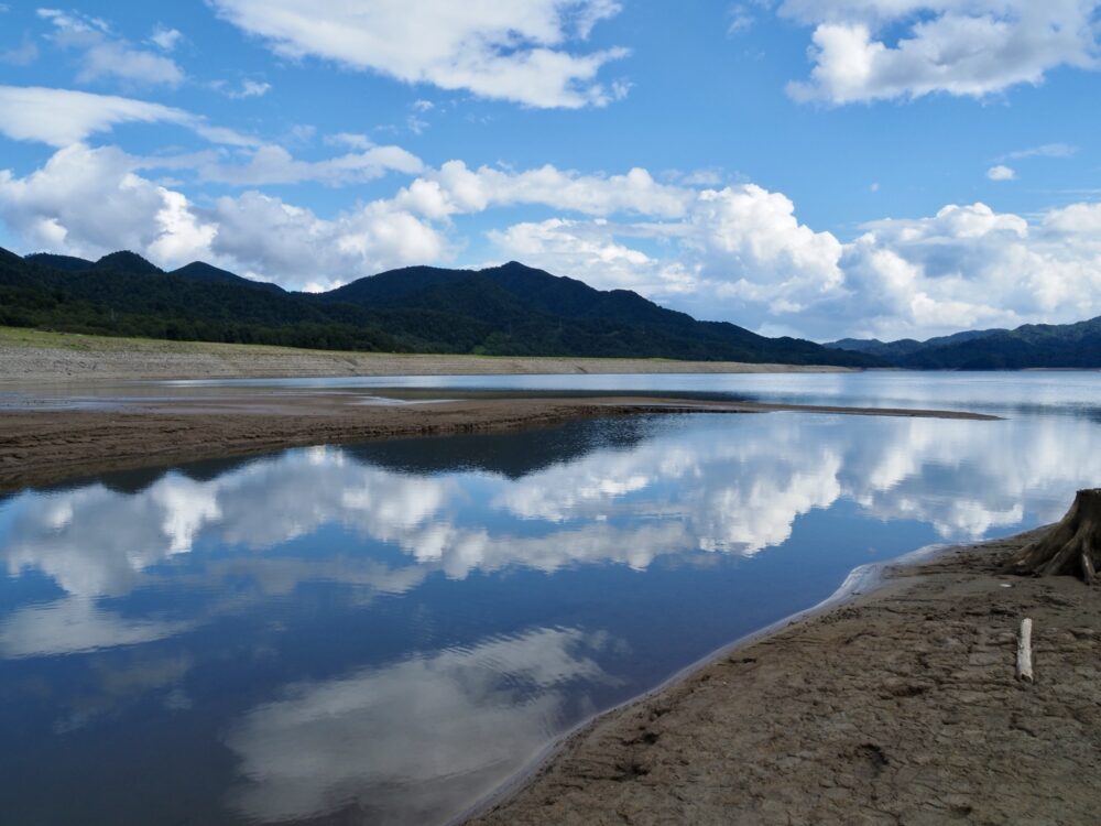 レビュー|北海道タウシュベツ橋梁ツアー!夏の服装や持ち物・周辺の観光情報