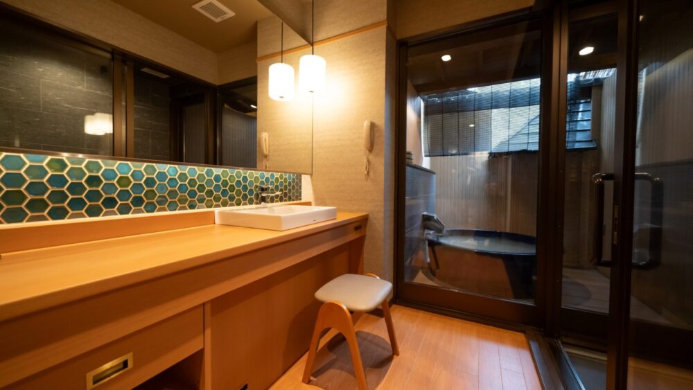 【草津温泉】奈良屋レビュー｜千と千尋感！泉游亭こけもも・カフェ喫茶去メニュー